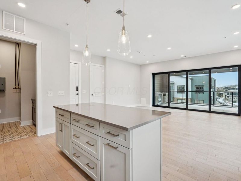 2842 Gunnison Drive , Unit 303, Columbus, OH 43228 Photo 9