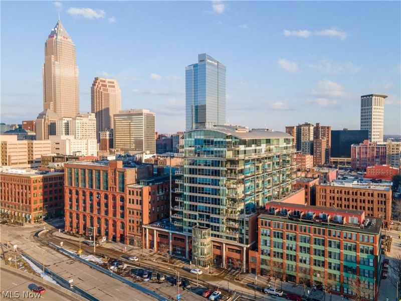 701 W Lakeside Avenue , Unit 803, Cleveland, OH 44113 Photo 2