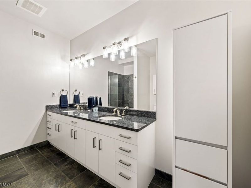 701 W Lakeside Avenue , Unit 803, Cleveland, OH 44113 Photo 29