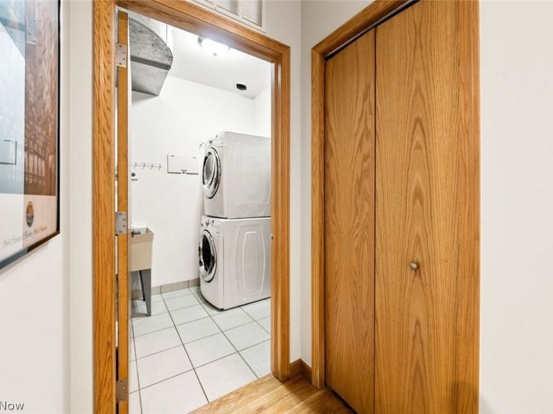 701 W Lakeside Avenue , Unit 803, Cleveland, OH 44113 Photo 35