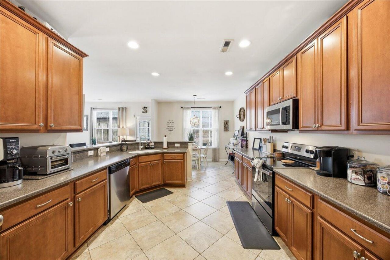 293 Chemistry Circle Photo 11