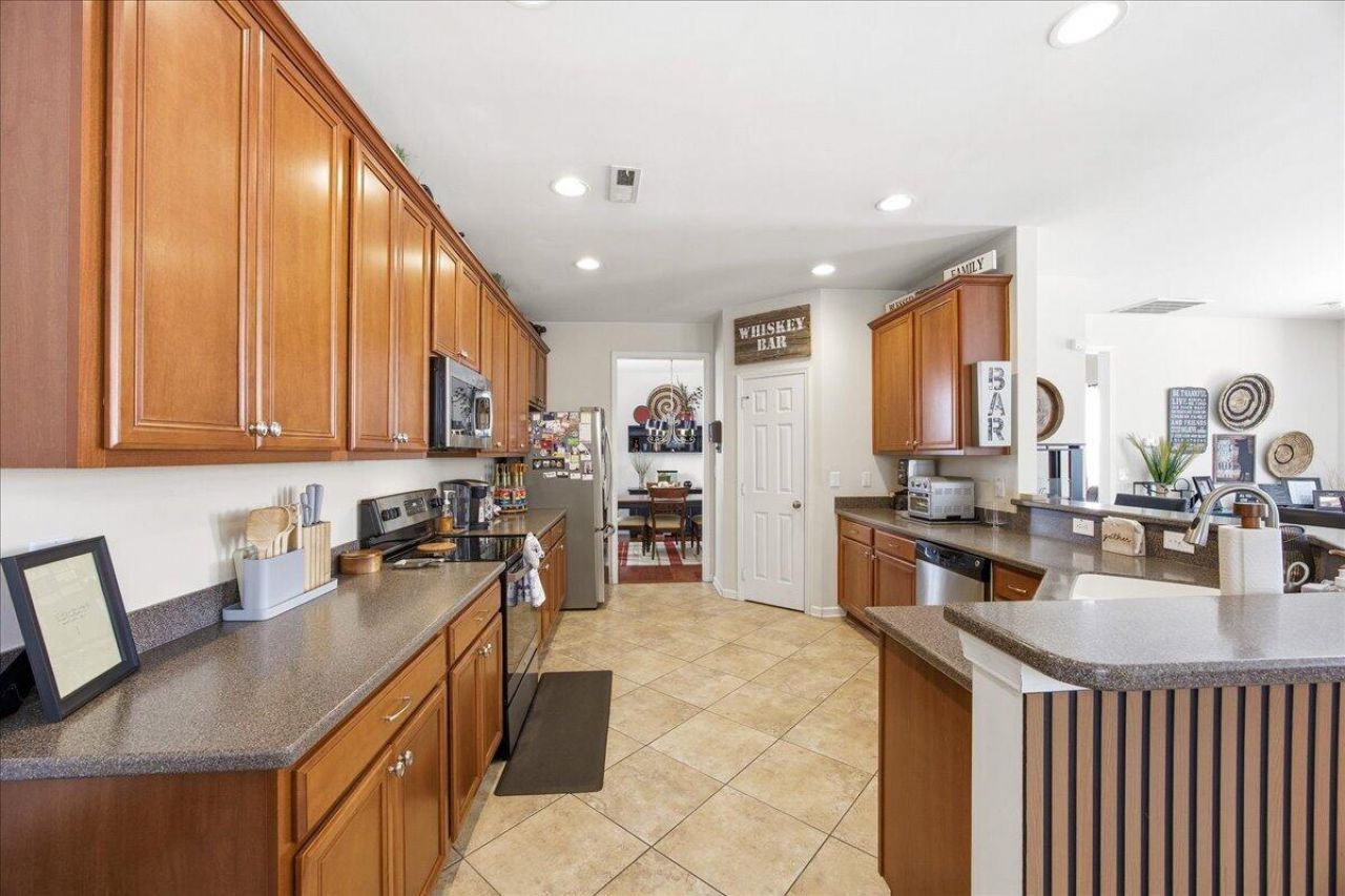 293 Chemistry Circle Photo 13