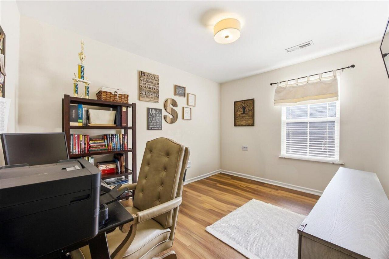 293 Chemistry Circle Photo 22