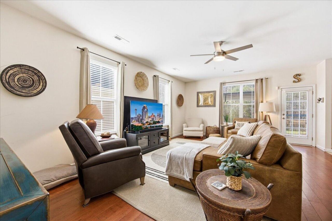 293 Chemistry Circle Photo 9