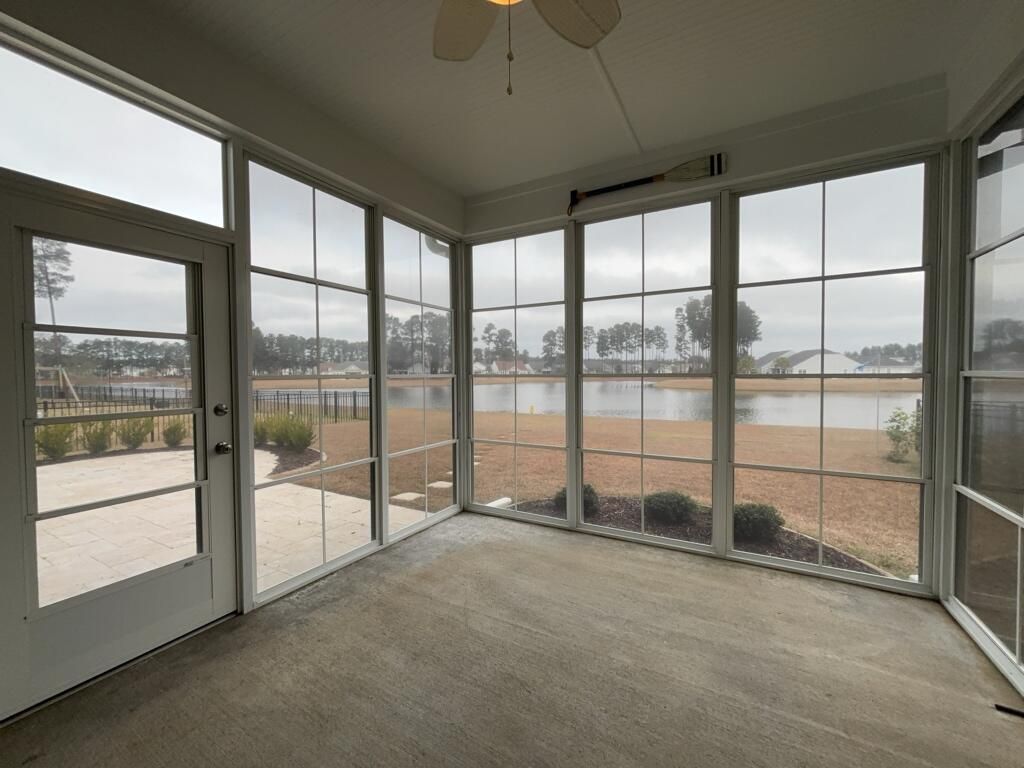 292 Calm Water Way Photo 37