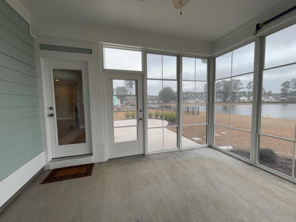 292 Calm Water Way Photo 38