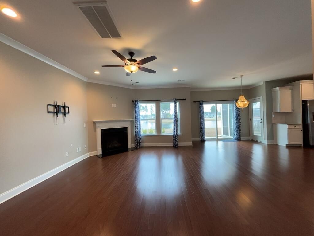 292 Calm Water Way Photo 9