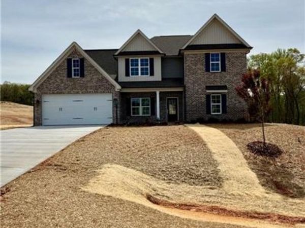 249 Enclave Drive , Clemmons, NC 27012