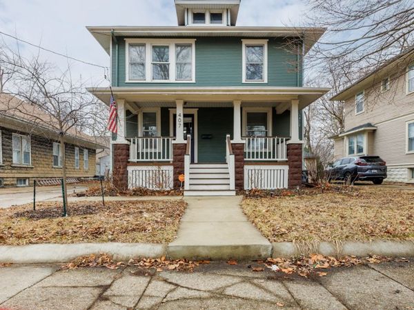 407 W Emerson Street , Bloomington, IL 61701