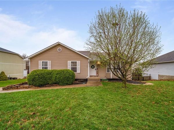 508 S Crews Avenue, Odessa, MO 64076