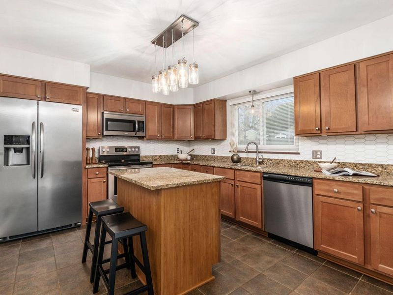 2666 Woodstock Road, Columbus, OH 43221 Photo 11