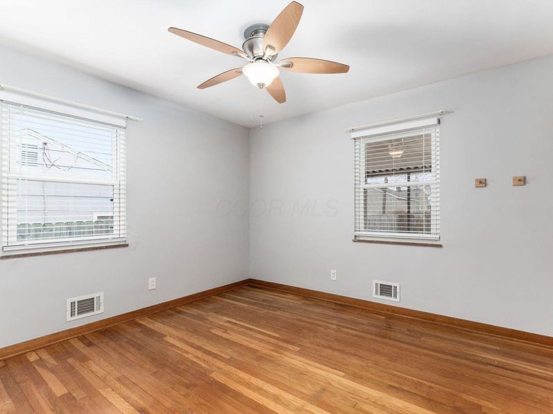 2666 Woodstock Road, Columbus, OH 43221 Photo 21