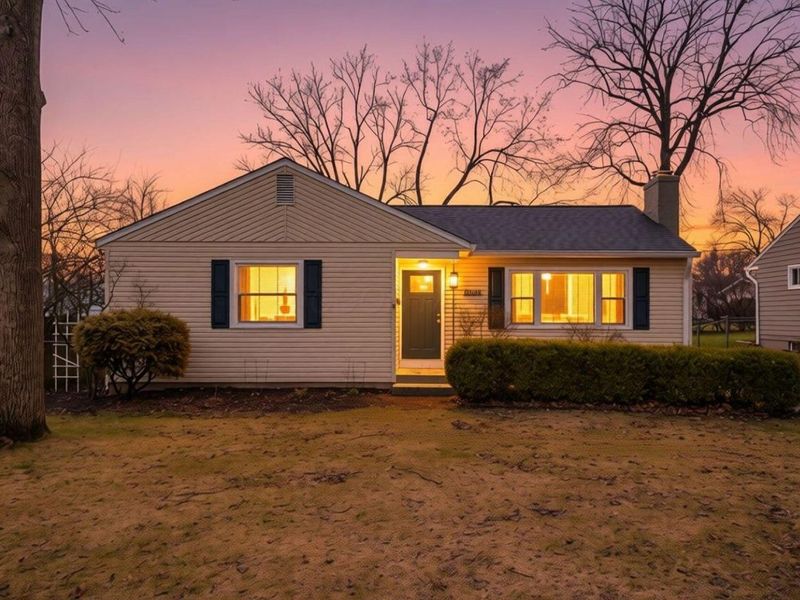 2666 Woodstock Road, Columbus, OH 43221 Photo 36