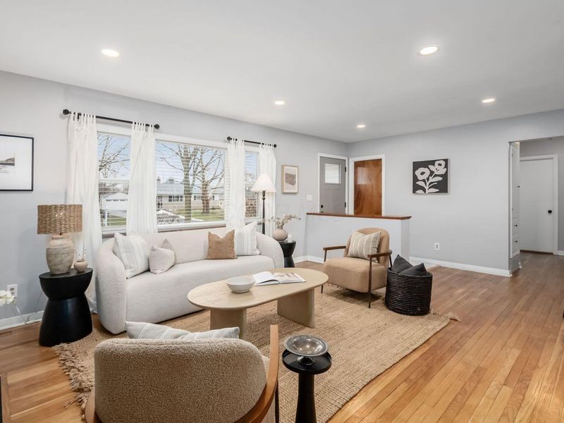 2666 Woodstock Road, Columbus, OH 43221 Photo 6