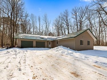 51460 189th Avenue, McGregor, MN 55760