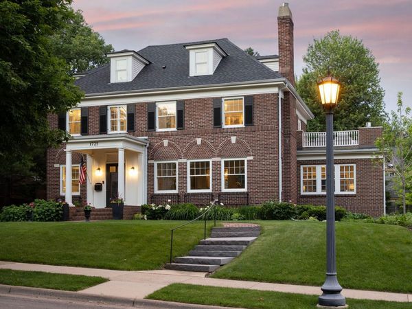 1725 Knox Avenue S, Minneapolis, MN 55403