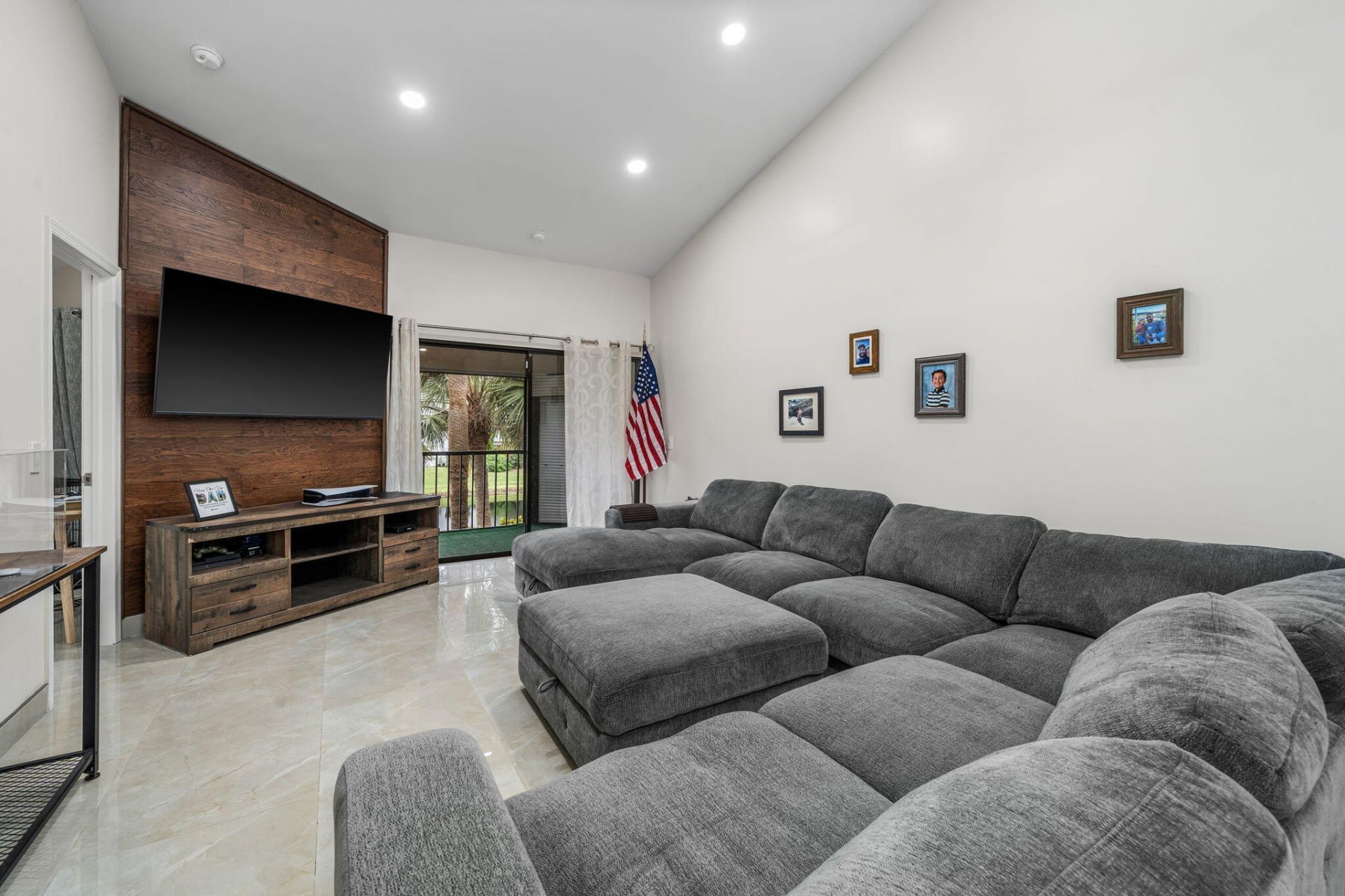 600 Crosswinds Drive, Unit C2, Greenacres, FL 33413 Photo