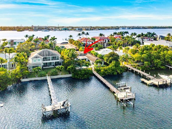820 N Atlantic Drive, Lantana, FL 33462