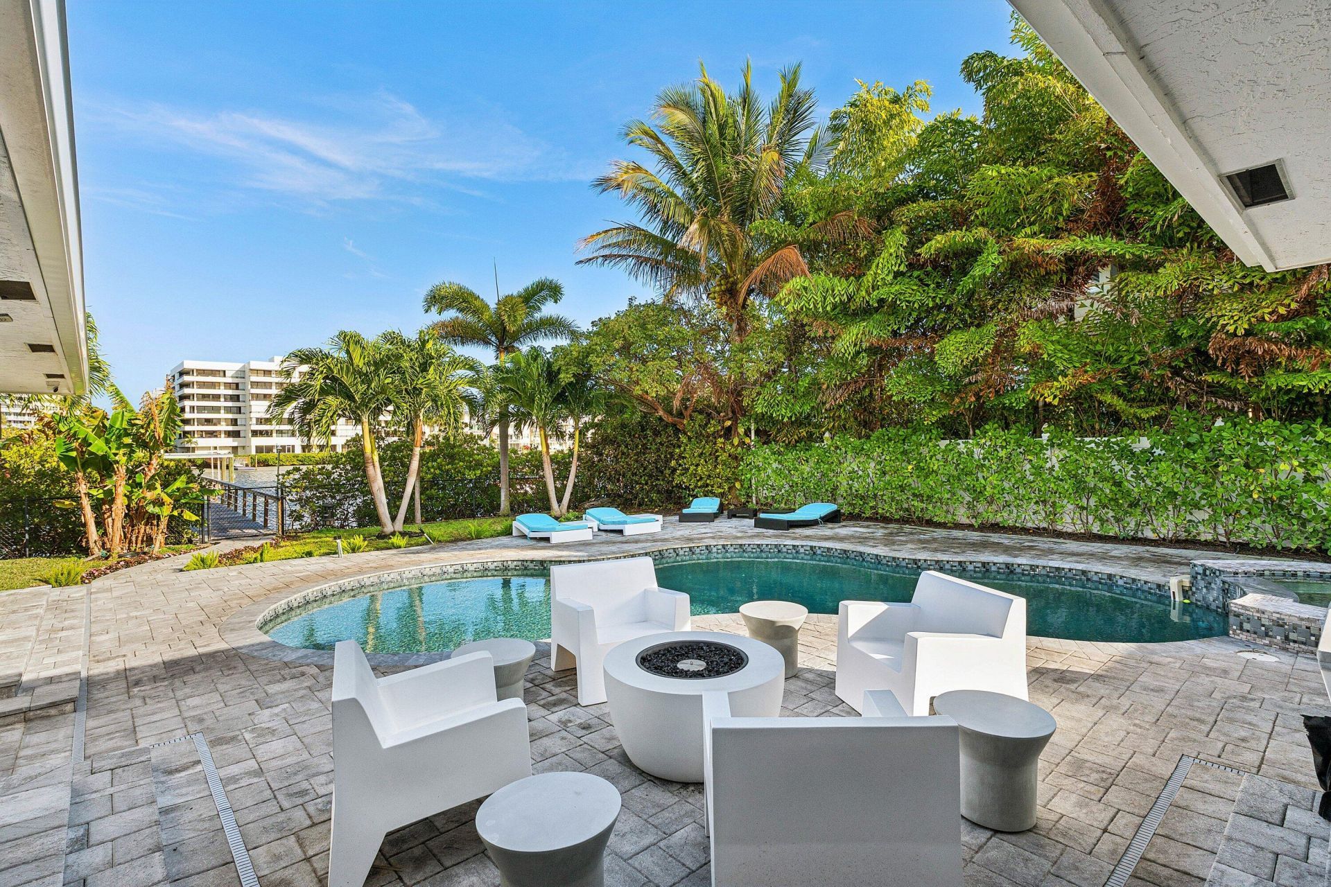 820 N Atlantic Drive, Lantana, FL 33462 Photo