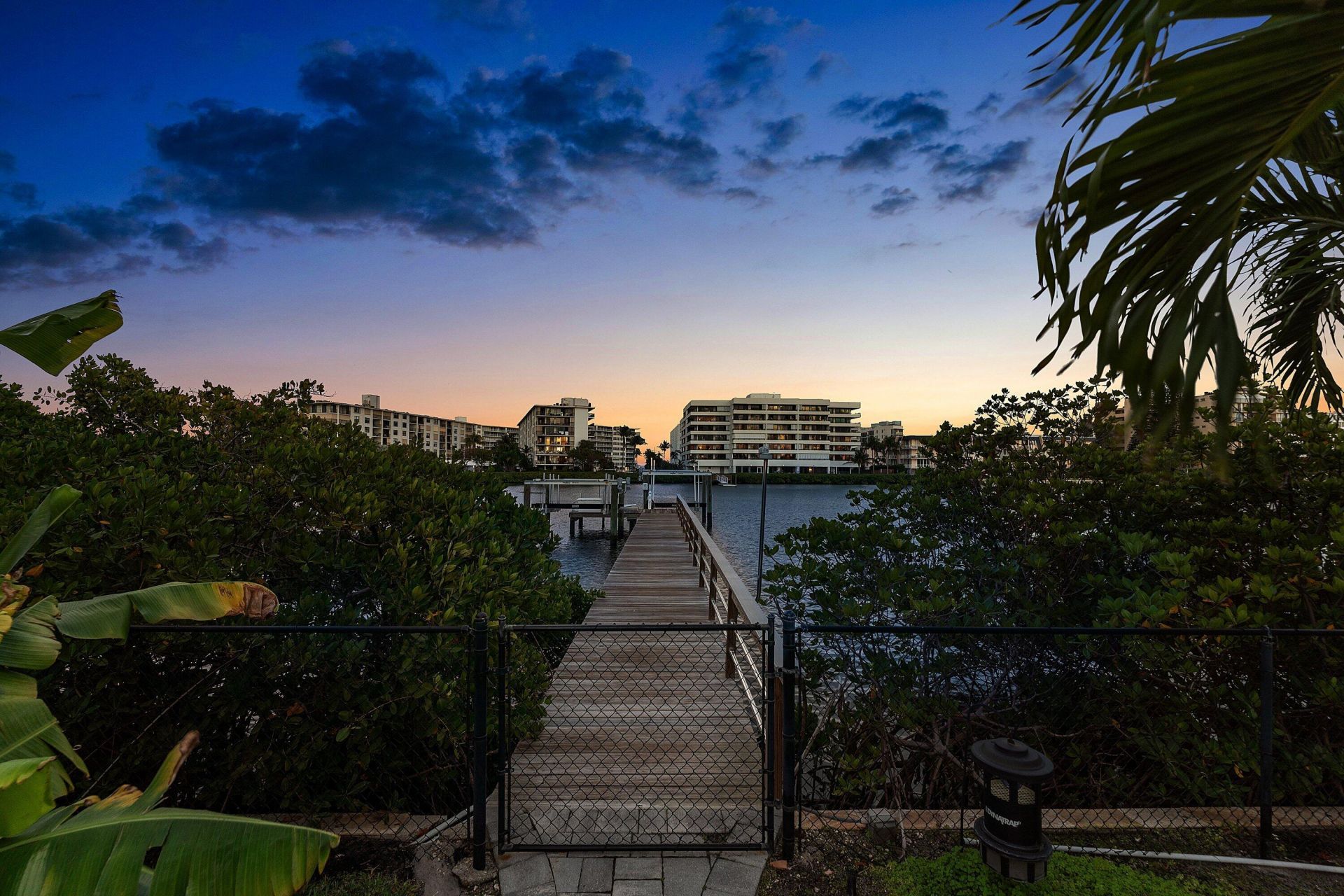 820 N Atlantic Drive, Lantana, FL 33462 Photo