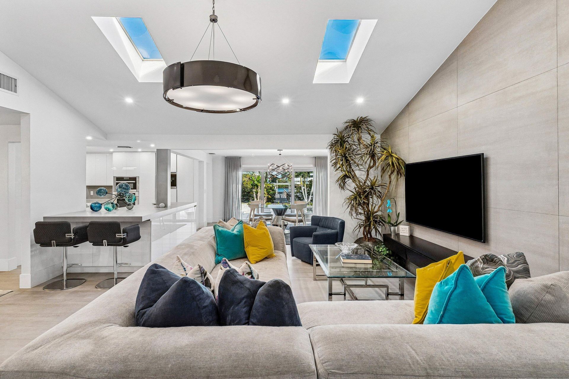 820 N Atlantic Drive, Lantana, FL 33462 Photo