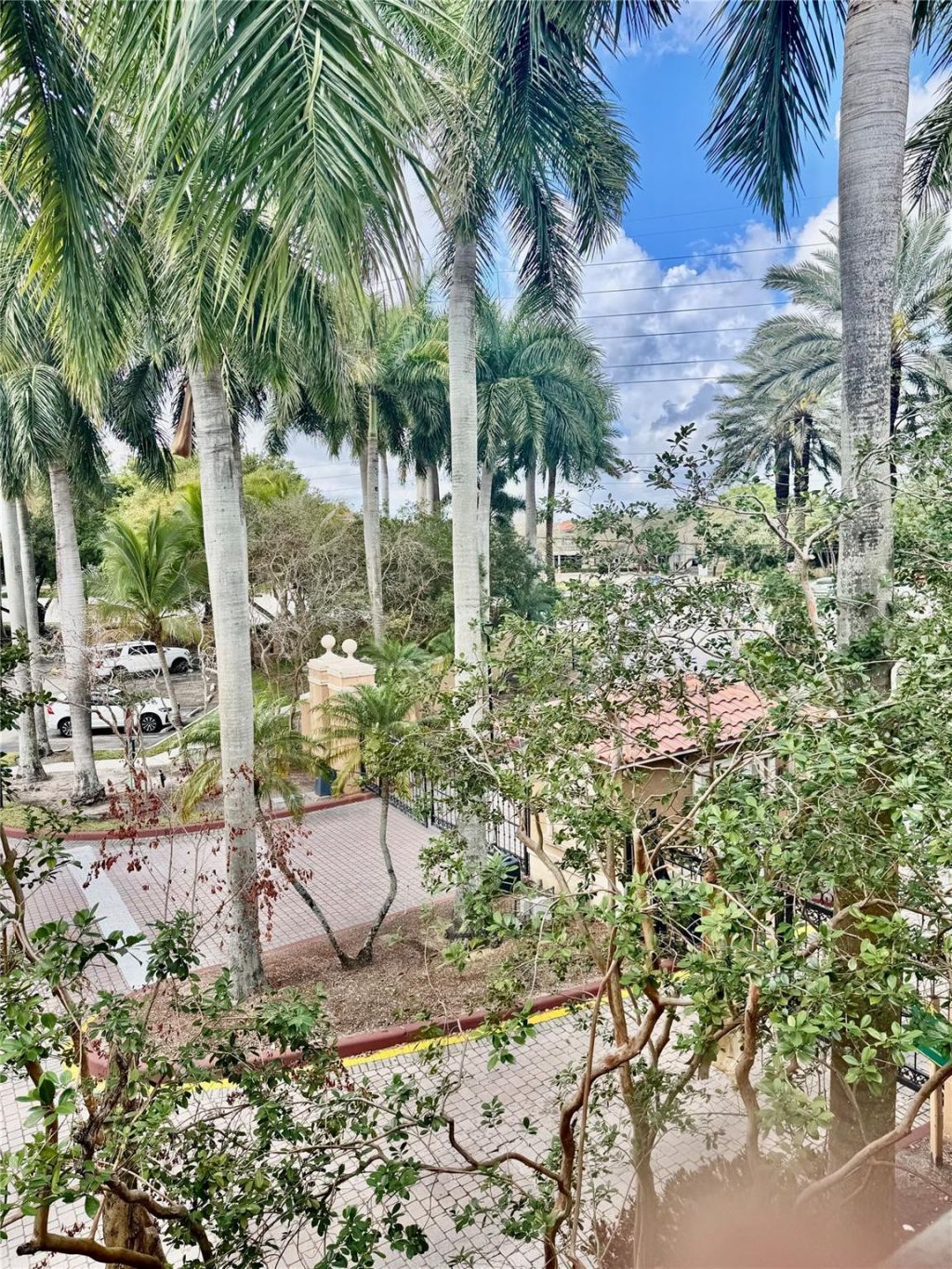 4856 N State Road 7, Pompano Beach, FL 33073 Photo