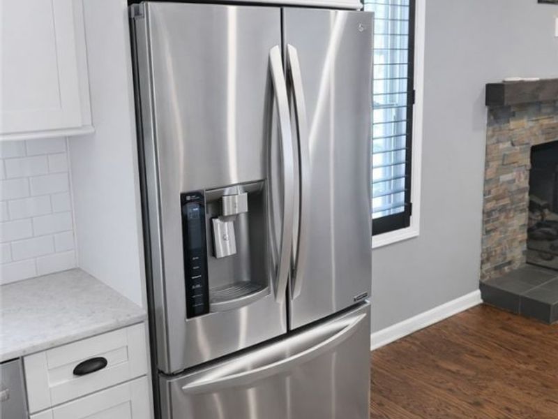 26930 Elmwood Drive, Westlake, OH 44145 Photo 6