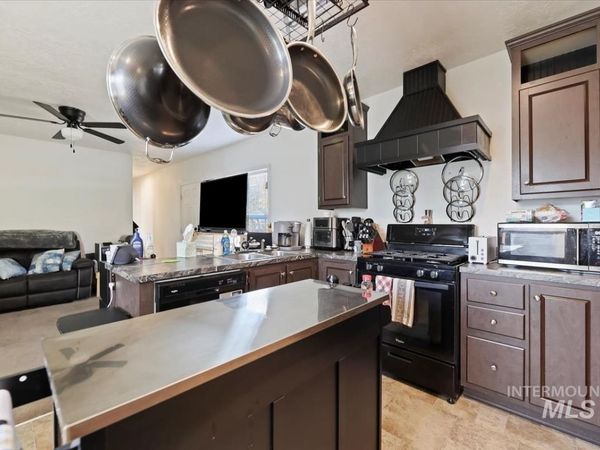 424 W Cherry Ln, Unit 94, Meridian, ID 83642