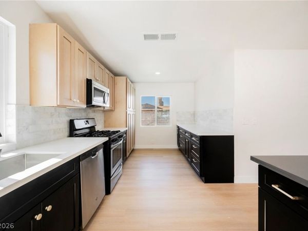 1667 Rockwell Lane , Las Vegas, NV 89156