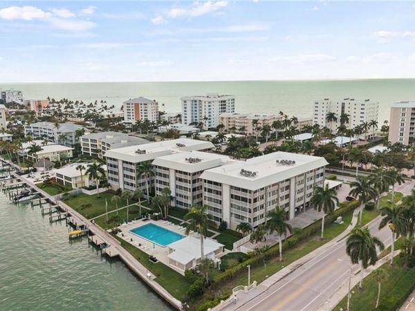 2880 GULF SHORE BLVD N, Unit 410, NAPLES, FL 34103