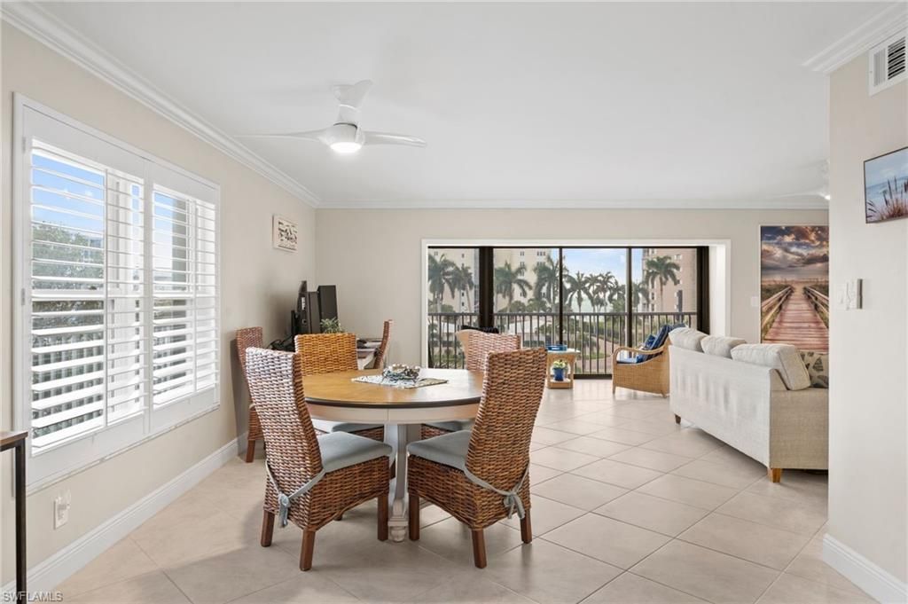 2880 Gulf Shore Blvd N, Unit 410, Naples, FL 34103 Photo