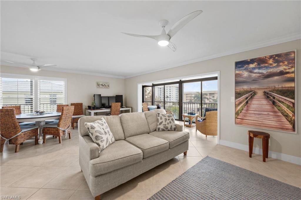 2880 Gulf Shore Blvd N, Unit 410, Naples, FL 34103 Photo