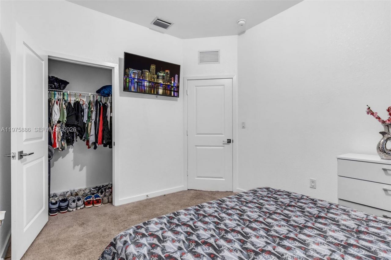 533 NE 5 Pl, Homestead, FL 33034 Photo