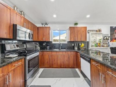 3502 W 72nd St , Hialeah, FL 33018 Photo