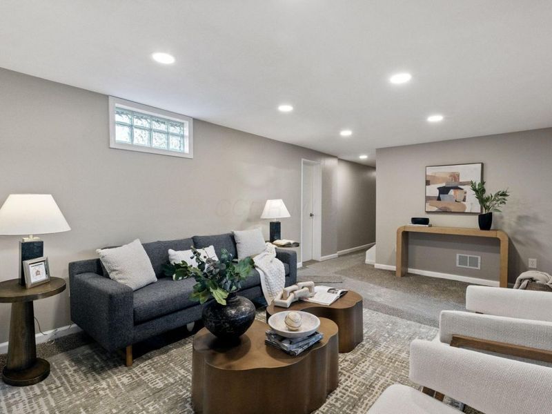 19 E Oak Street , Canal Winchester, OH 43110 Photo 19