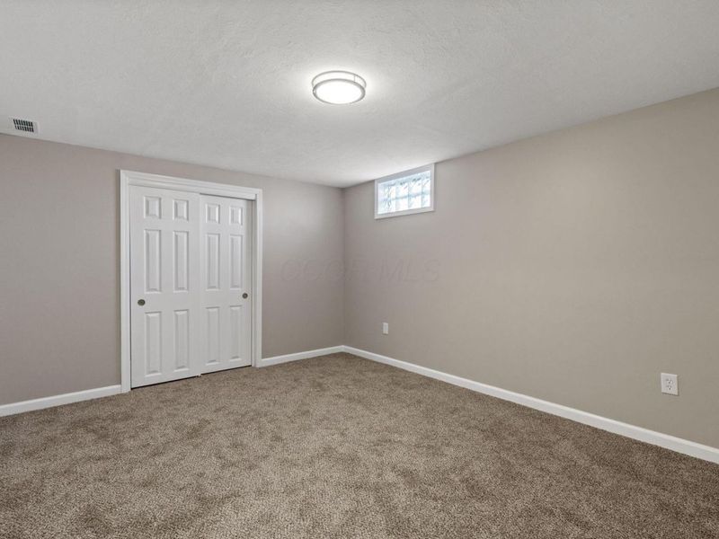 19 E Oak Street , Canal Winchester, OH 43110 Photo 23