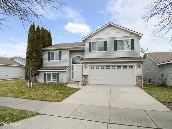 2899 W Versailles DR , Coeur d'Alene, ID 83815