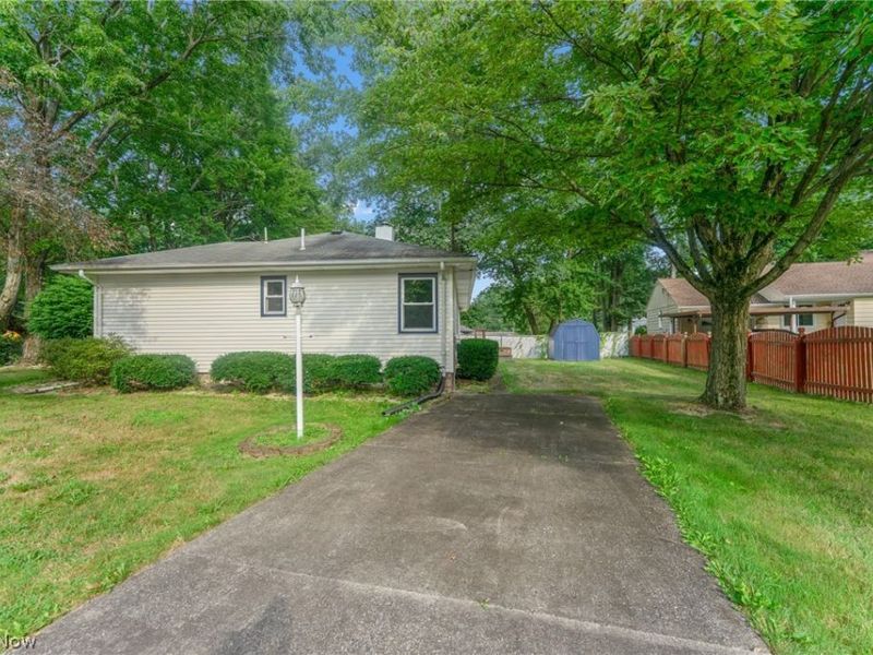 3510 E Heights Street SE, Warren, OH 44484 Photo 27