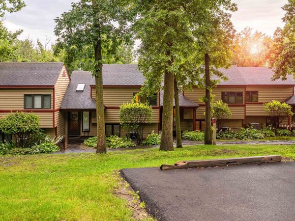 41 Spring Creek Lane, GALENA, IL 61036