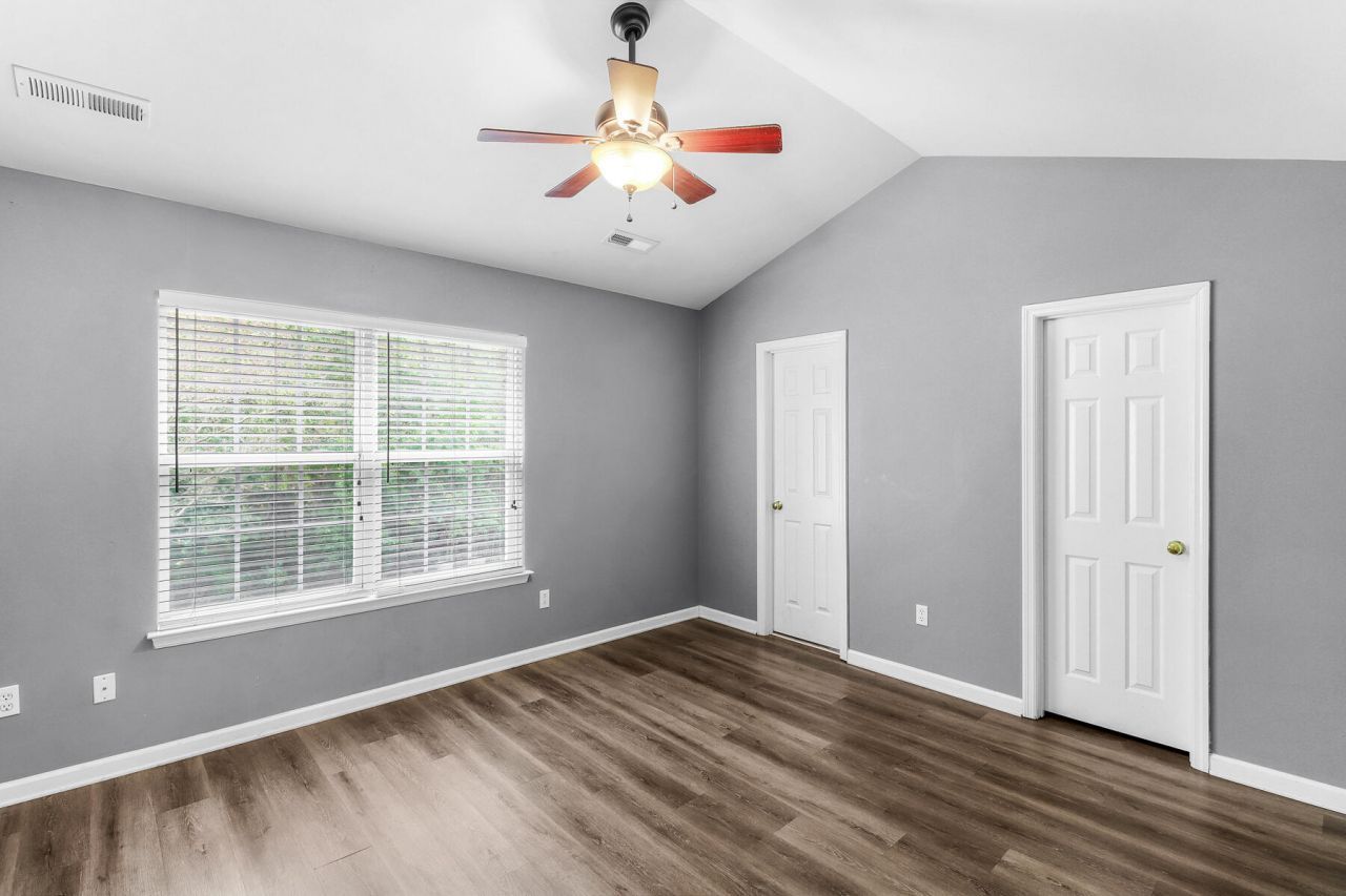 8653 Grassy Oak Trail Photo 22