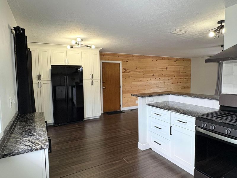 843 Pinehurst Street , Marysville, OH 43040 Photo 5