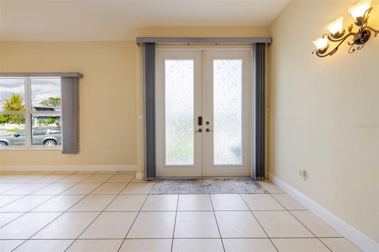 2107 Saint Croix Avenue, Fort Myers, FL 33905 Photo