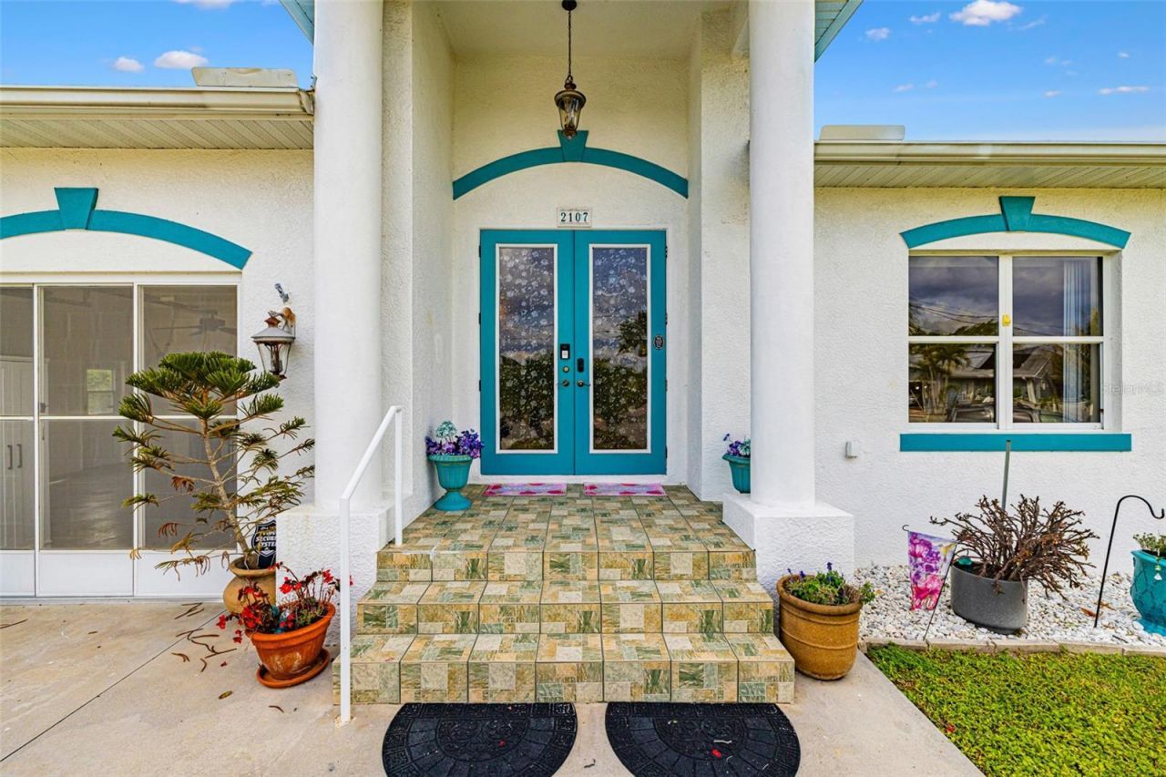 2107 Saint Croix Avenue, Fort Myers, FL 33905 Photo