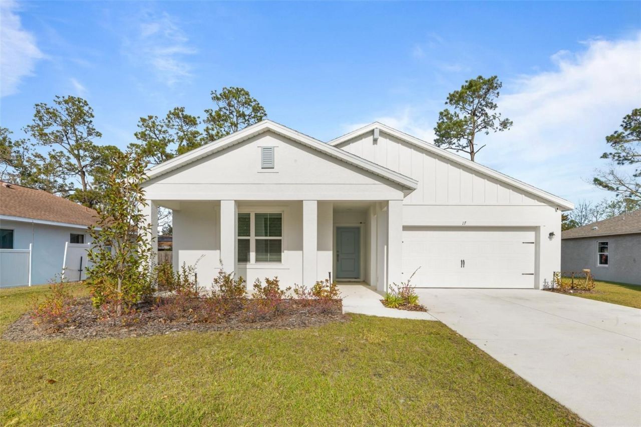 17 Birchwood Place, Palm Coast, FL 32137 Main Photo