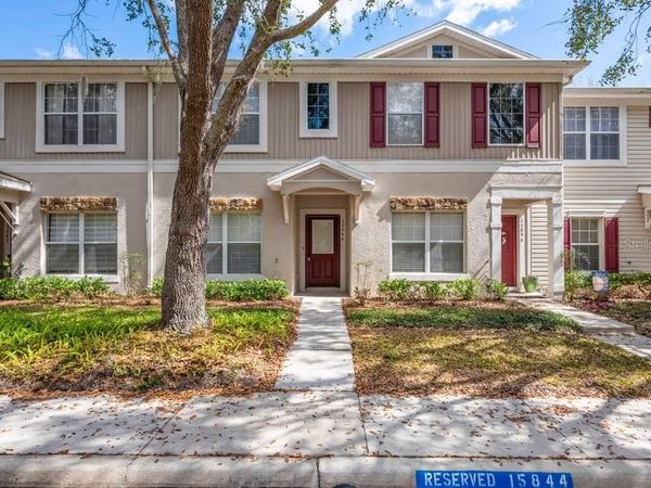 15844 FISHHAWK FALLS DRIVE , LITHIA, FL 33547