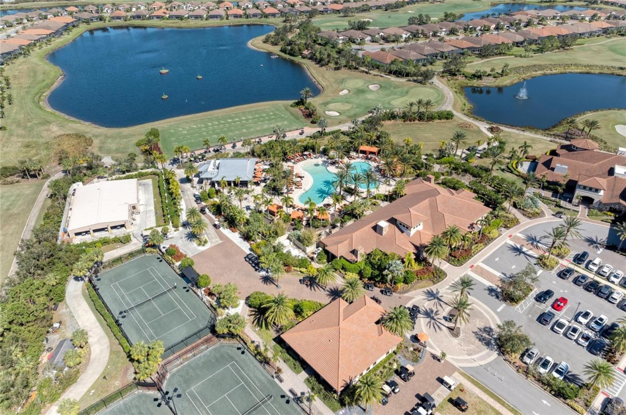 13326 Sorrento Way, Bradenton, FL 34211 Photo