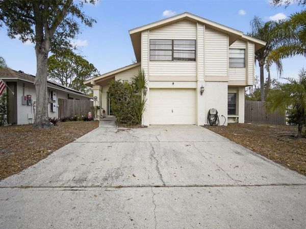 10301 CHADBOURNE DRIVE , TAMPA, FL 33624