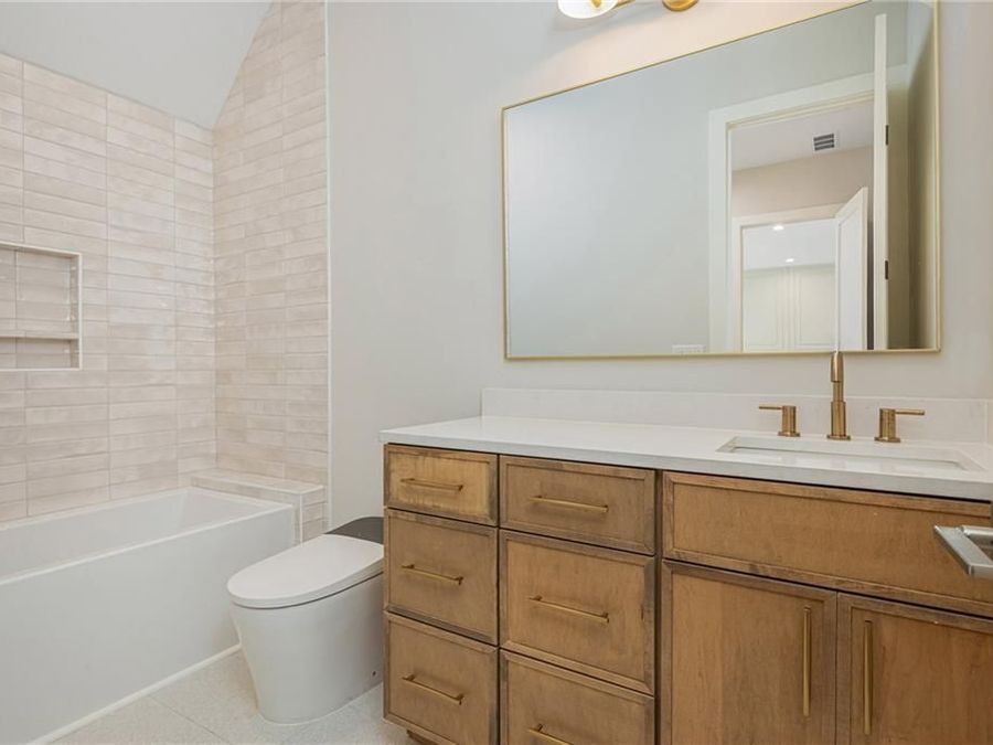Property Image 67