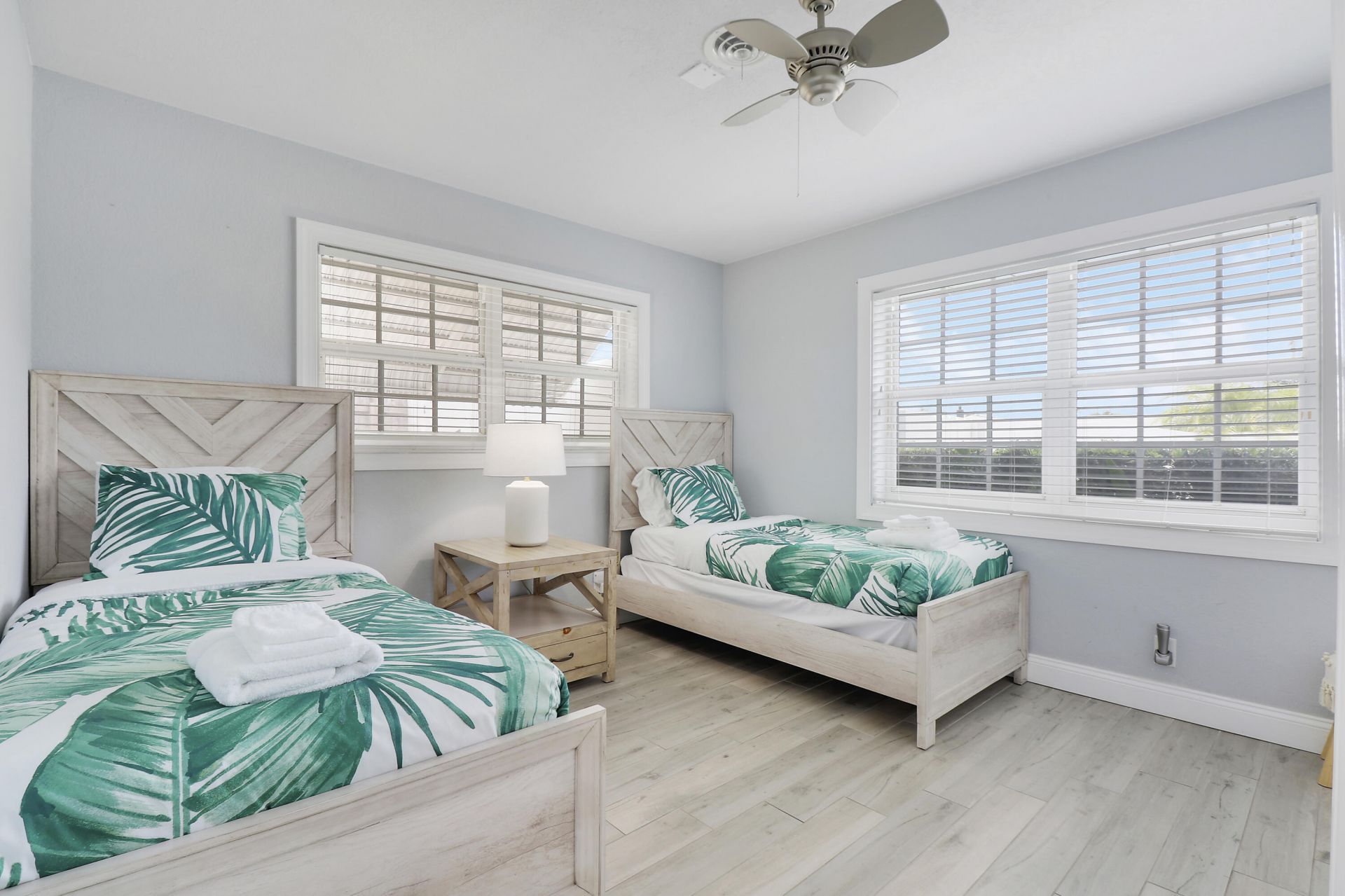 425 Marlin Road, North Palm Beach, FL 33408 Photo