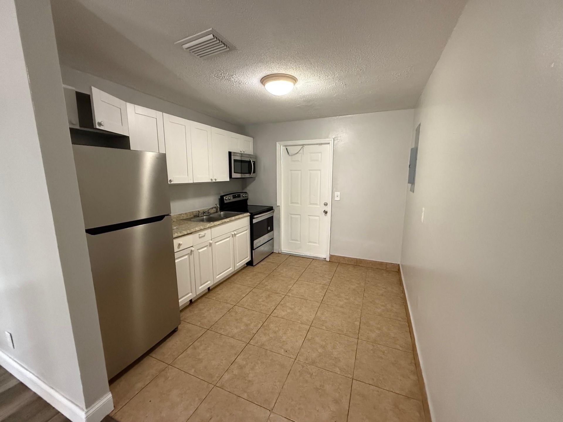 2003 A E Isaacs Ave, West Palm Beach, FL 33407 Photo